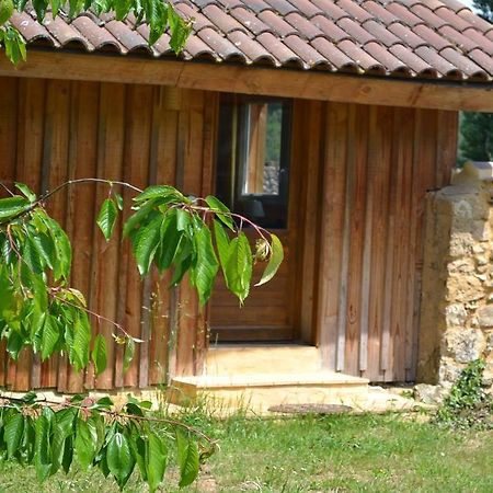 ホテルLa Ferme De Cagnolle Saint-Amand-de-Belvès エクステリア 写真